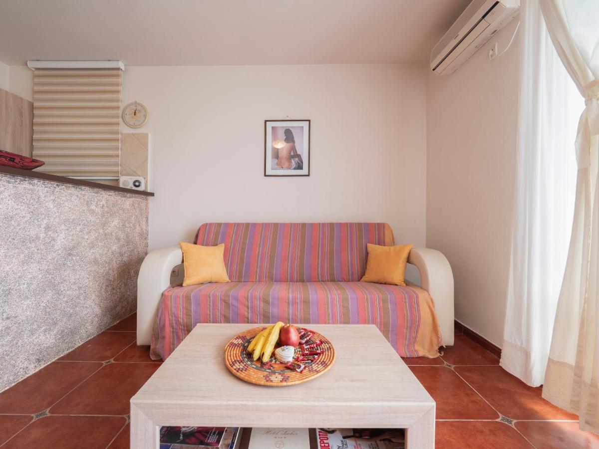 Casa Al Mare Petrovac, Montenegro Екстериор снимка
